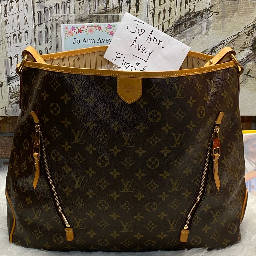 💕💕💕SOLD💕💕💕

🤩🤩🤩DELIGHTFUL GM MONOGRAM🤩🤩🤩
